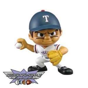  Texas Rangers Lil Teammates Pitcher: Sports & Outdoors