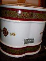 CROSCILL HOME BELLISSIMA TISSUE BOX COVER & SOAP PUMP RED GOLD PAISLEY 