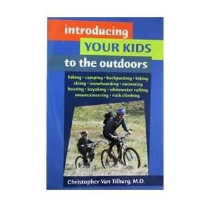  Introducing Your Kid to the Outdoors: Toys & Games