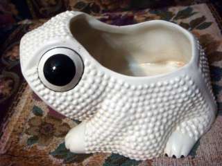 Vintage Ceramic Milky White Toad Garden Figurine / Planter   Italy 