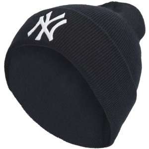    New York Yankees   Logo Navy Cuff Beanie