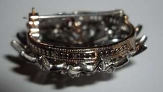 Description: Lovely Edwardian 18ct White Gold Diamond Circular Pendant 