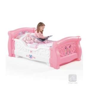 Step 2 Girls Toddler Sleigh Bed 885600   DURABLE AND COLORFUL   NEW 