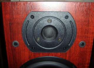 THEY SOUNDS VERY WELL GREAT BASS,THE TWEETERS PRODUCE VERY NICE 