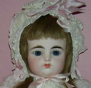 8FG   FRANCOIS GAULTIER   FRENCH ANTIQUE DOLL  FABULOUS  