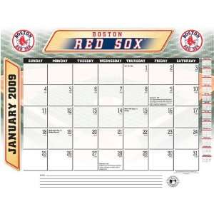  Boston Red Sox MLB 22 x 17 Desk Calendar: Sports 