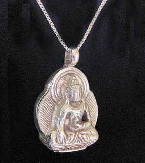 Guan Yi Kwan Yin Goddess of Mercy Buddha Silver Pendant  