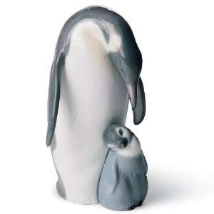   Lladro Penguin Love (Glazed Version)   