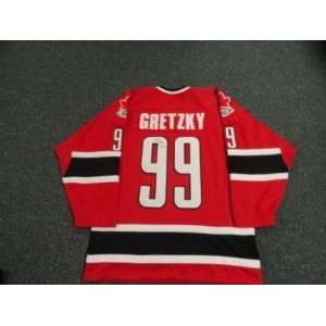  Wayne Gretzky Autographed Uniform   Team Canada Proof 
