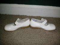 Girls Shoes White Dress Mary Janes PetitShoes Petit Shoes 25 Size 8 