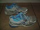 New Balance 725 Womens Size 7 Athletic Shoes  