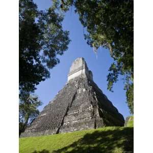 Guatemala, El Peten, Tikal, Gran Plaza, Temple of the Great Jaguar 