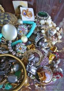 Lbs POUNDS Vtg COSTUME JEWELRY Lisner TRIFARI Hollycraft CORO Weiss 
