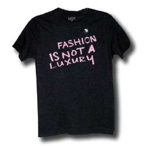 Sarah Jessica Parker Bitten Fashion is not a Luxury T Shirt Gray Size 
