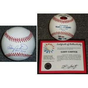    Gary Carter Signed MLB Baseball w/HOF 03: Sports & Outdoors