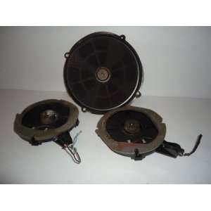  98 04 CADILLAC STS SLS BOSE SPEAKERS 2 FRONT & 1 BACK