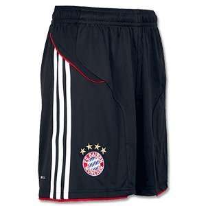  11 12 Bayern Munich 3rd Shorts: Sports & Outdoors
