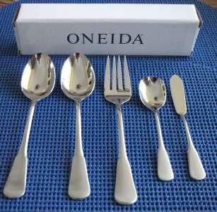 Oneida Colonial Boston 65Pc/Serv12 In Chest New Stainless Silverware 