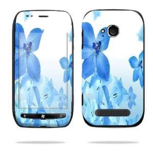   Windows Phone T Mobile Cell Phone Skins Blue Flowers: Cell Phones