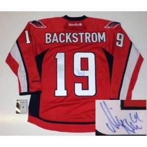  Autographed Nicklas Backstrom Uniform   Washignton Real 