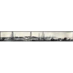   Panoramic Reprint of Goose Creek, Tex. oil field, 1917: Home & Kitchen