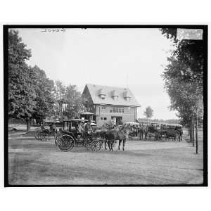  Club house at the race track,Saratoga Springs,N.Y.