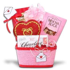 Alder Creek Gifts Sending My Love Gift Basket  Grocery 