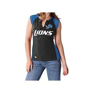   Lions Womens Two Toned Split Neck T Shirt Small