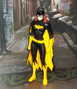 DC DIRECT ALEX ROSS SERIES JUSTICE BATGIRL WITH BASE  