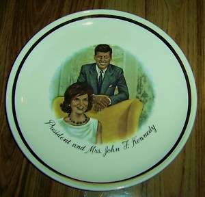 PRESIDENT &MRS JOHN F KENNEDY Collectors Plate 1961 USA  