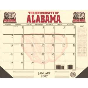  Alabama Crimson Tide 22x17 Desk Calendar 2007 Sports 