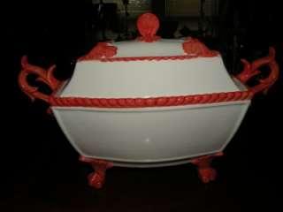 CHELSEA HOUSE PORCELAIN SHELL / CORAL MOTIF TUREEN NEW  