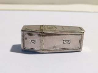   SOLOMAN INN Unusual COFFIN Shaped PILL   SNUFF BOX Masonic ?  