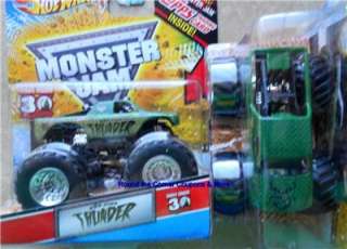 2012 Hot Wheels Monster Jam M2D Camo Thunder NEW 1:64 with Topps 