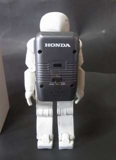 HONDA ASIMO Robot Clock 11 Figure RARE  