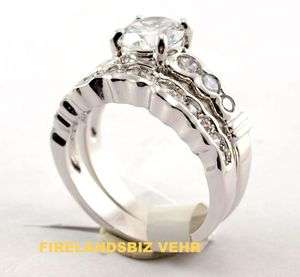 Womans Wedding Engagement Ring 2 Piece Set Size 7  