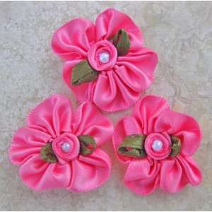  40 x HOT PINK Beaded Satin Ribbon Flower Applique AT85 