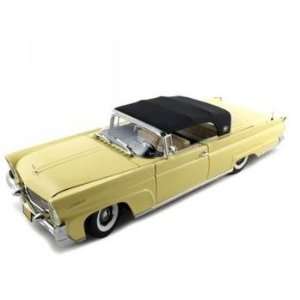  1958 Lincoln Continental Mark 3 St Yellow 1:18 Platinum 