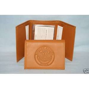  UNITED STATES ARMY Leather TriFold Wallet NEW o Sports 
