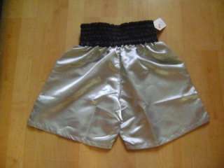 Boys Everlast Boxing/MMA Shorts NEW WITH TAG Black and Silver 