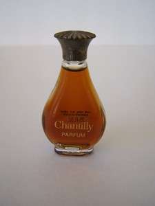 Vintage perfume ~ Houbigant Chantilly pure parfum ~ 1/4 fl oz  