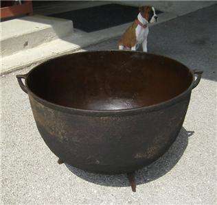 UNMARKED ANTIQUE HUGE FOOTED CAST IRON BEAN POT KETTLE CAULDRON LARGE 