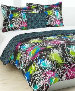 Victoria Classic Olivia 4 Piece Full/Queen Comforter Bed In A Bag Set 
