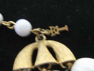 Vintage TRIFARI CROWN TAG 3 Strand White & Gold Choker Necklace  