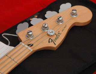 New Fender® Standard Jazz Bass®, J Bass, Maple Fretboard, Arctic 