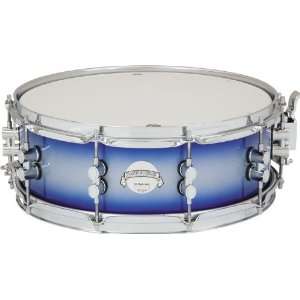  Pacific Drums by DW Platinum Lacquer Solid Maple Snare 