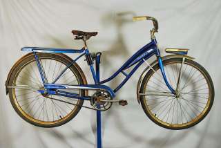 Vintage 1961 Gambles Hiawatha Vanguard Ladies tank bike bicycle blue 